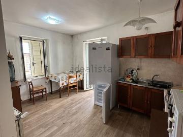 Villetta indipendente in vendita di 215 m² in Via B. Chimirri, 12