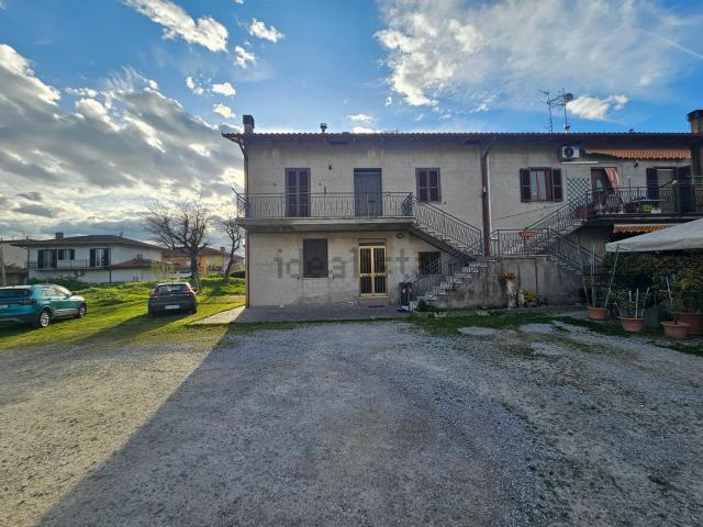 Villetta indipendente in vendita di 215 m² in Via George Byron, 2