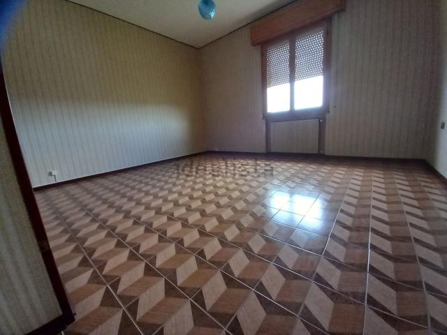 Villetta indipendente in vendita di 215 m² in Via Longiano, 3