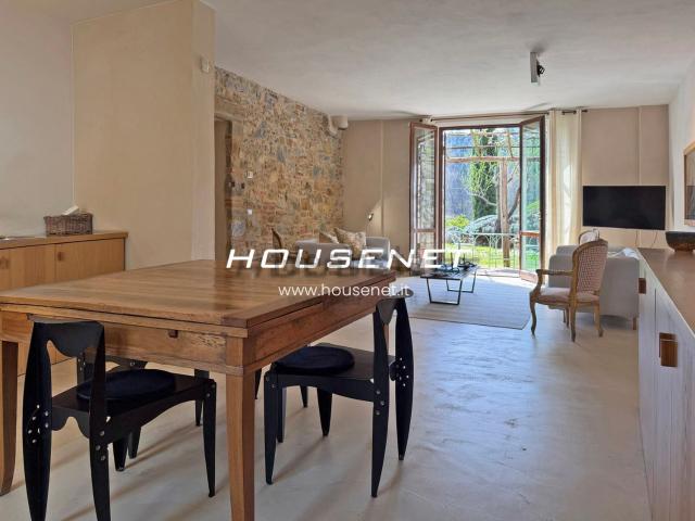 Villetta indipendente in vendita di 215 m² in Via la Nave