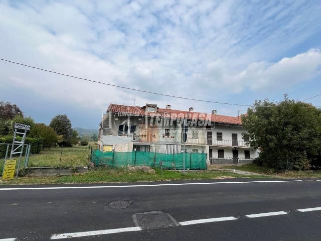 Villetta indipendente in vendita di 215 m² in Frazione Spineto, 29