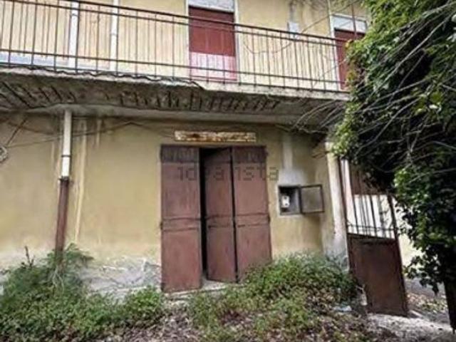 Villetta indipendente in vendita di 215 m² in Strada Provinciale 36
