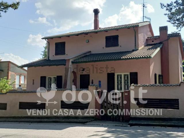 Villetta indipendente in vendita di 216 m² in Via G. Marconi, 1