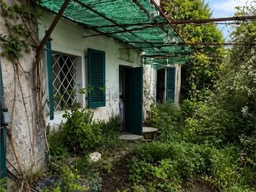 Villetta indipendente in vendita di 216 m² in Via Grotta, 2