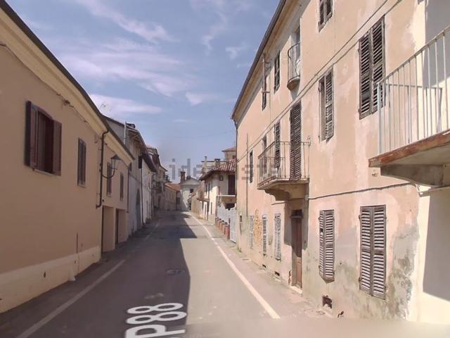 Villetta indipendente in vendita di 217 m² in Via Canonico Pastrone