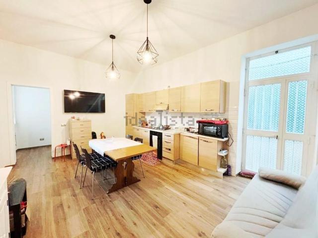 Villetta indipendente in vendita di 217 m² in Via Aspromonte, 32