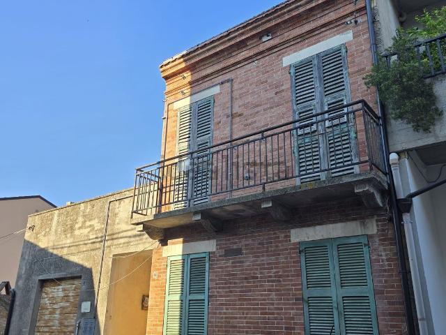 Villetta indipendente in vendita di 217 m² in Corso Garibaldi, 86