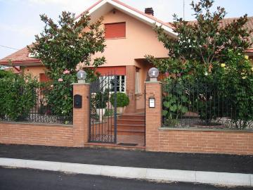 Villetta indipendente in vendita di 218 m²