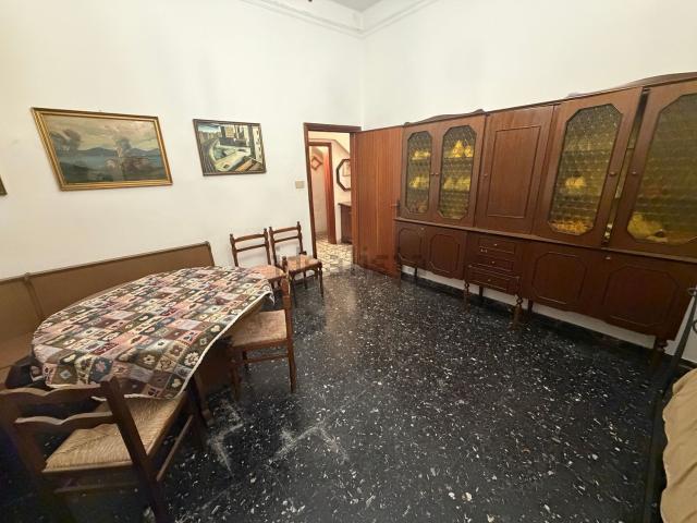 Villetta indipendente in vendita di 218 m² in Via Antonio Marini