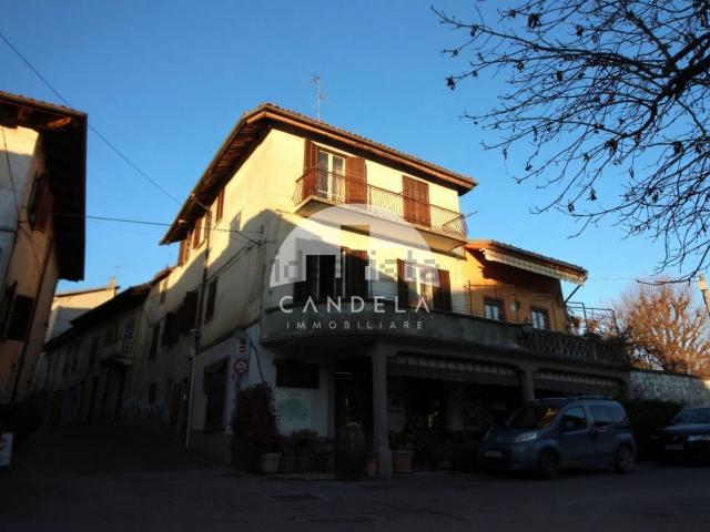 Villetta indipendente in vendita di 218 m² in Via Fontana