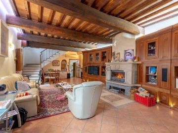Villetta indipendente in vendita di 218 m² in Via San Paolo