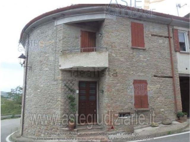 Villetta indipendente in vendita di 218 m² in Borgo di Linaro, 3