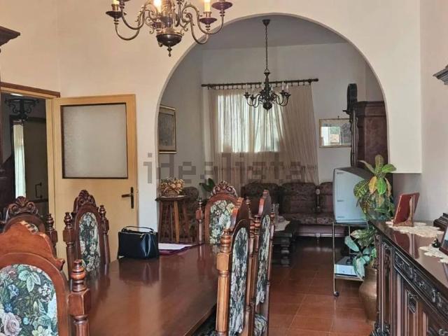 Villetta indipendente in vendita di 218 m² in Piazza del Popolo, 6