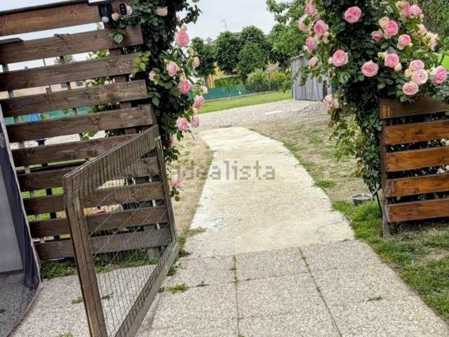 Villetta indipendente in vendita di 219 m²