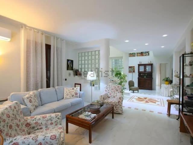 Villetta indipendente in vendita di 219 m²