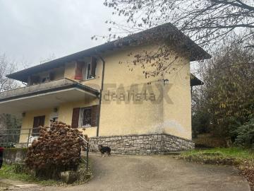 Villetta indipendente in vendita di 219 m² in Via Campagnola, 20