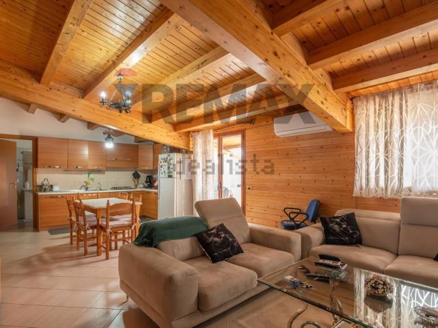 Villetta indipendente in vendita di 219 m² in Via San Giovanni Bosco, 26