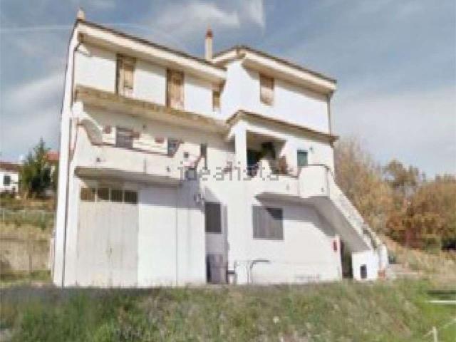 Villetta indipendente in vendita di 219 m² in Via San Rocco