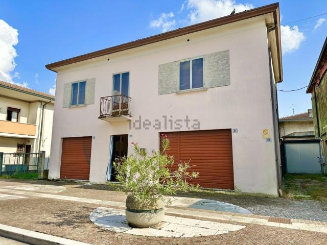 Villetta indipendente in vendita di 220 m²