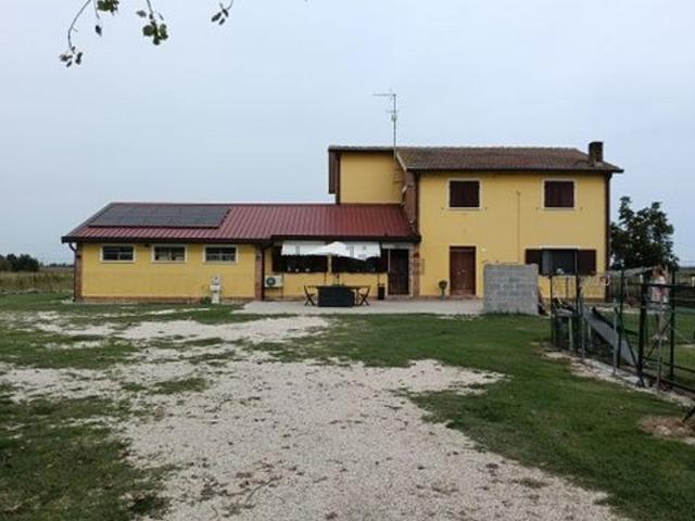 Villetta indipendente in vendita di 220 m²
