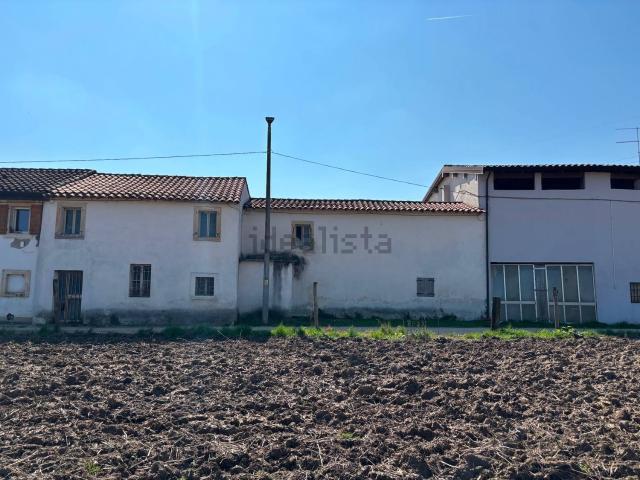 Villetta indipendente in vendita di 220 m²
