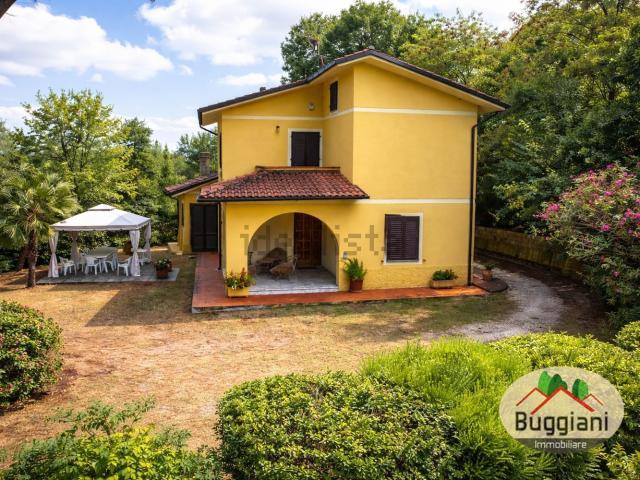 Villetta indipendente in vendita di 220 m²
