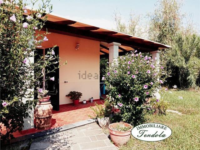 Villetta indipendente in vendita di 220 m²