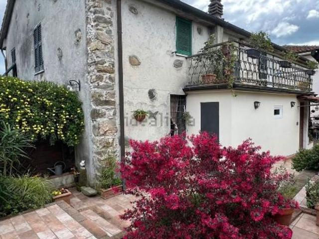 Villetta indipendente in vendita di 220 m²