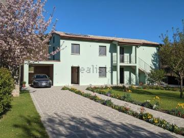 Villetta indipendente in vendita di 220 m² in Via Corta di Serripola, 15