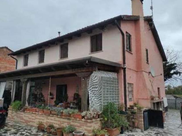 Villetta indipendente in vendita di 220 m² in Via Case Rosse