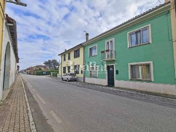 Villetta indipendente in vendita di 220 m² in Via Circonvallazione, 168