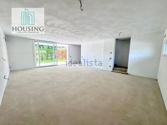 Villetta indipendente in vendita di 220 m² in Via Amilcare Ponchielli