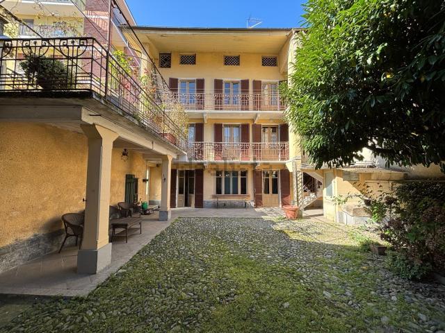 Villetta indipendente in vendita di 220 m² in Via Bonafide, 7