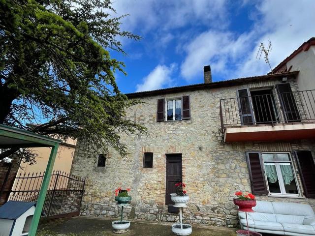 Villetta indipendente in vendita di 220 m² in Via Braccio da Montone