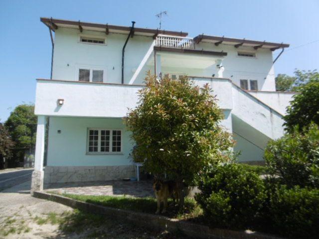 Villetta indipendente in vendita di 220 m² in Via Bulgarette, 5