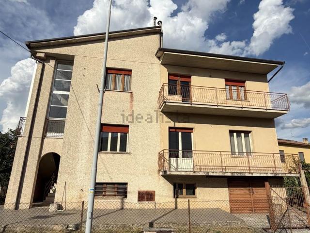 Villetta indipendente in vendita di 220 m² in Via G. Ferrero, 101