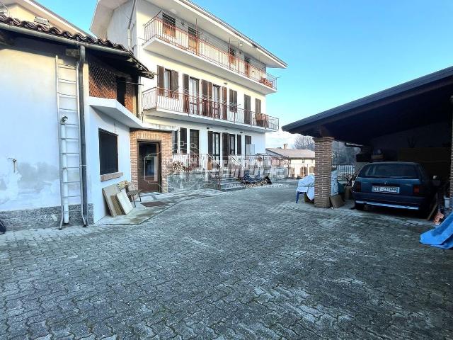 Villetta indipendente in vendita di 220 m² in Via Generale Ferretti