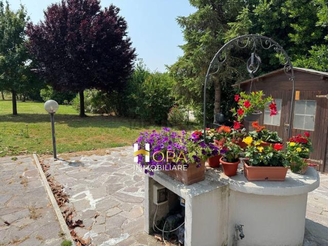Villetta indipendente in vendita di 220 m² in Via Dalmazia, 160