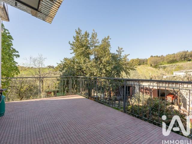 Villetta indipendente in vendita di 220 m² in Via Fornaci di Metrano, 10