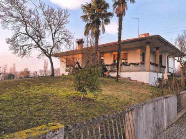 Villetta indipendente in vendita di 220 m² in Via Fantinello Peressina, 19