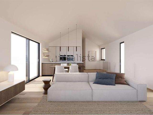Villetta indipendente in vendita di 220 m² in Via Manin