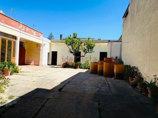 Villetta indipendente in vendita di 400 m² in Via Marco Aurelio