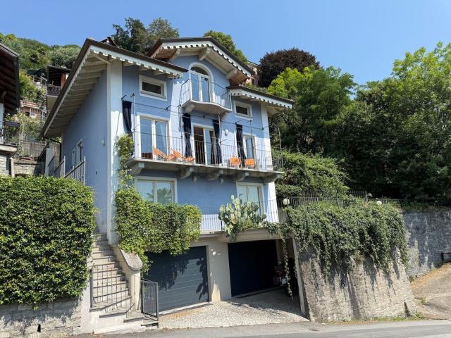 Villetta indipendente in vendita di 220 m² in Via Nuova per Cassino, 2