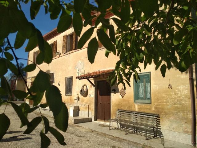 Villetta indipendente in vendita di 220 m² in Via Selvatorta, 20