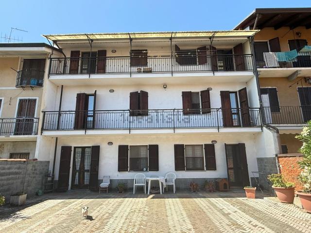 Villetta indipendente in vendita di 220 m² in Via Pietra Bianca, 8