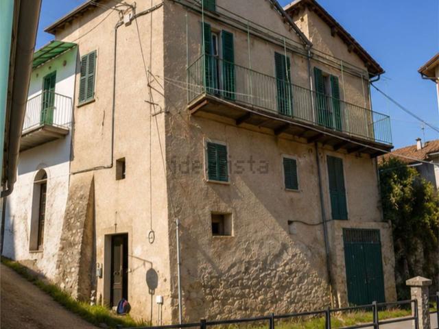 Villetta indipendente in vendita di 220 m² in Via Roà Piana, 93