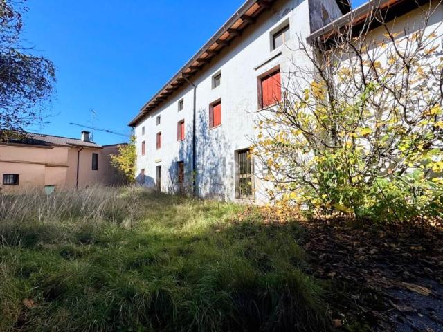 Villetta indipendente in vendita di 220 m² in Via Roma, 174