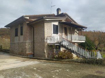 Villetta indipendente in vendita di 220 m² in Via Rio Preta, 17
