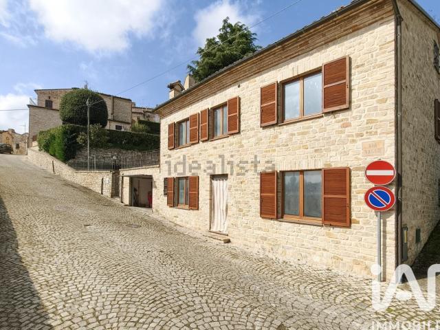 Villetta indipendente in vendita di 220 m² in Via Valle, 3