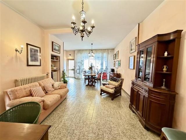 Villetta indipendente in vendita di 220 m² in Via Vittorio Emanuele II